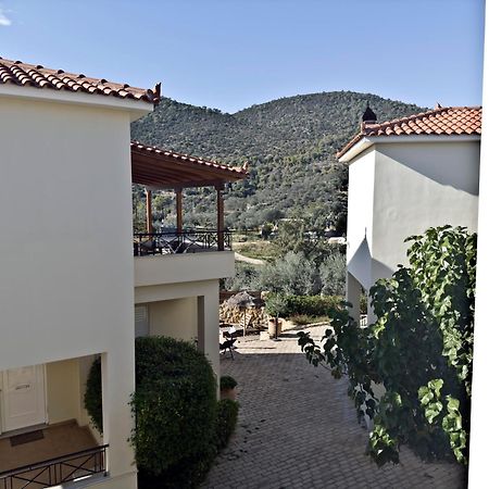 Miramar Complex - Korfos Vila Exterior foto